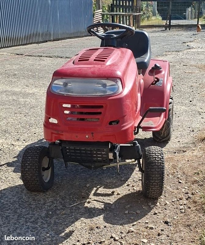 Tracteur tondeuse (image 1)