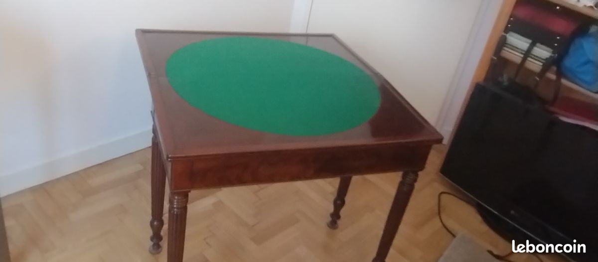 Table de bridge (image 1)