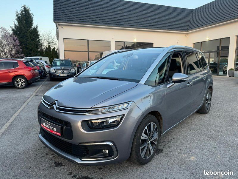 C4 grand Picasso 1,6l hdi 120cv eat6 7places boite automatique (image 1)