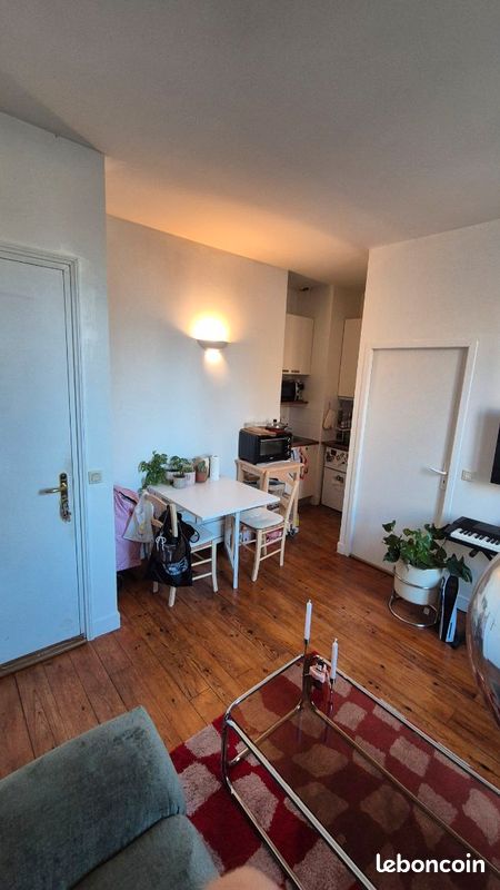 Appartement 2 pièces 27 m² · à Bordeaux · 27 m² · 753 €
