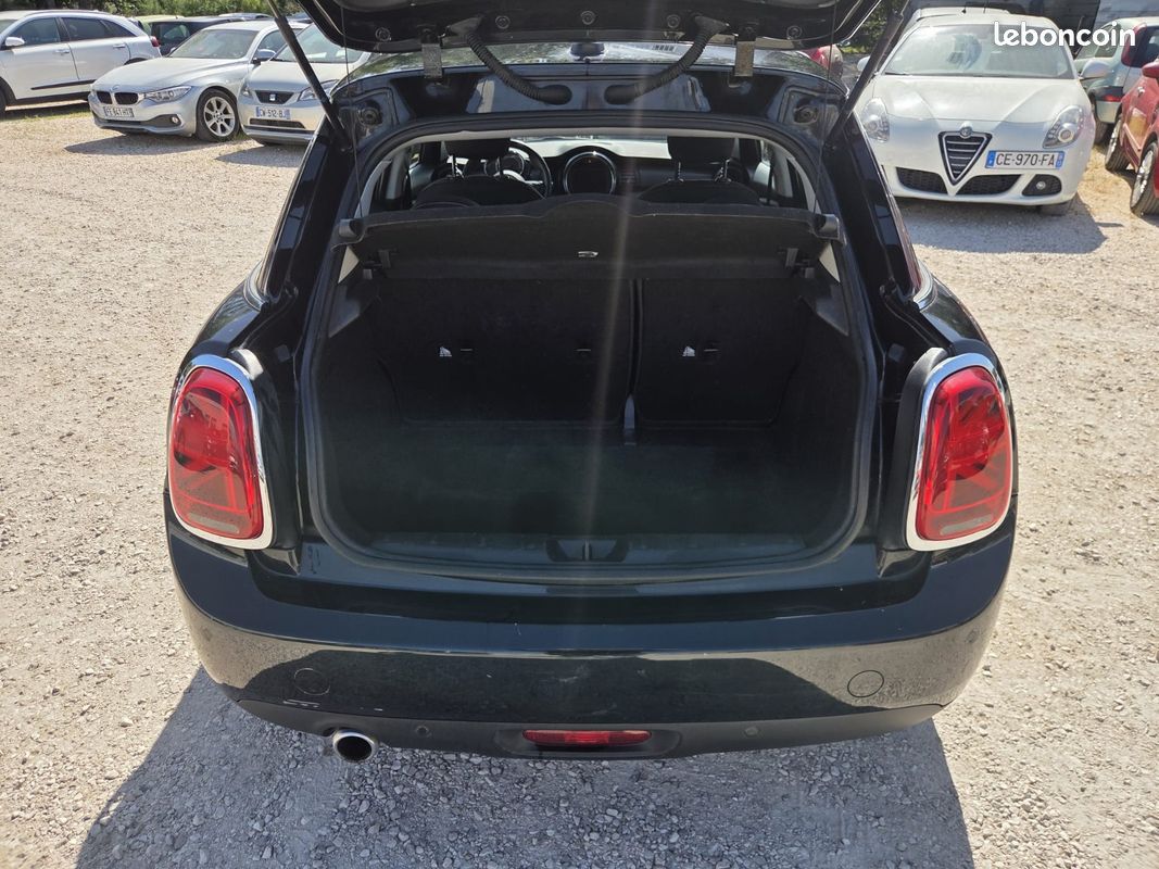 MINI HATCH 5 PORTES Mini One D 95 ch Finition Salt (image 10)