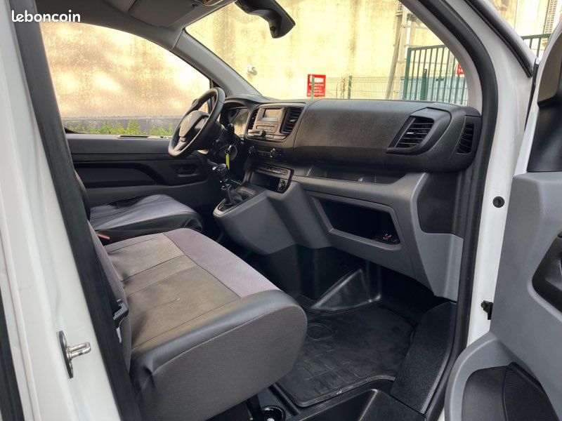 Citroën Jumpy FGN M HDI 115 S/S BVM 6 (image 4)