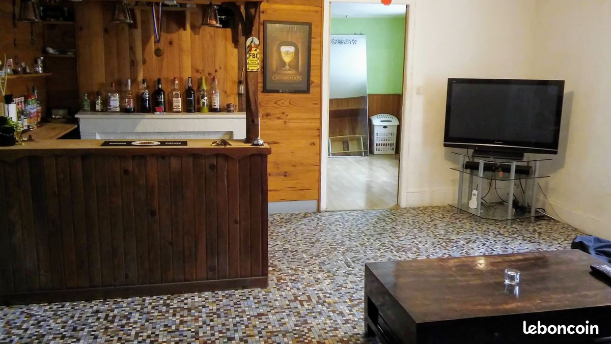 Appartement 3 pièces 70 m² · à La Machine · 70 m² · 450 €/mois