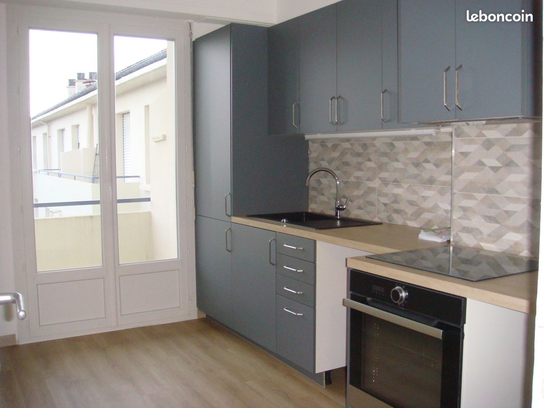 Appartement 4 pièces 90 m² · à Pau · 90 m² · 910 €/mois