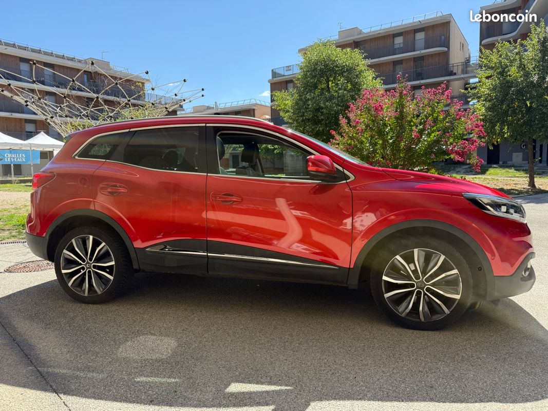 RENAULT KADJAR 1.2 TCE 130ch ENERGY INTENS BVA - TOIT PANORAMIQUE - SUIVI COMPLET - CAMERA - CARPLAY (image 6)