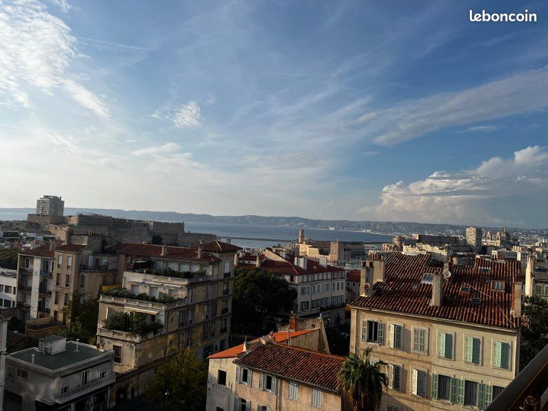 Appartement 4 pièces 81 m² · à Marseille · 81 m² · 2 700 €/mois