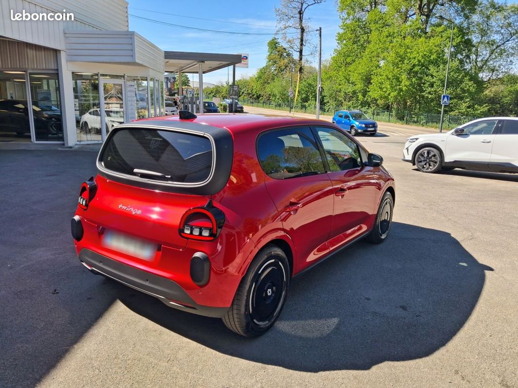 Renault Twingo E-tech (4) techno 80 ch autonomie urbaine (image 5)