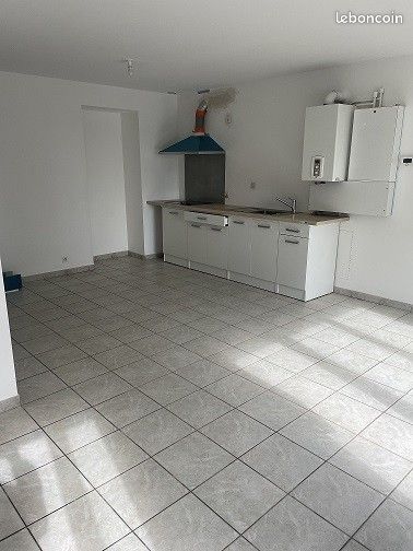 Maison 3 pièces 53 m² · aux Brulais · 53 m² · 500 €/mois