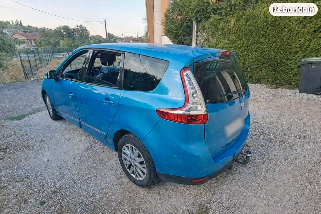 Renault Grand Scénic 1.5 dCi 110 – 7 places – Attelage – CT OK 2028 – Distribution à prévoir (image 2)