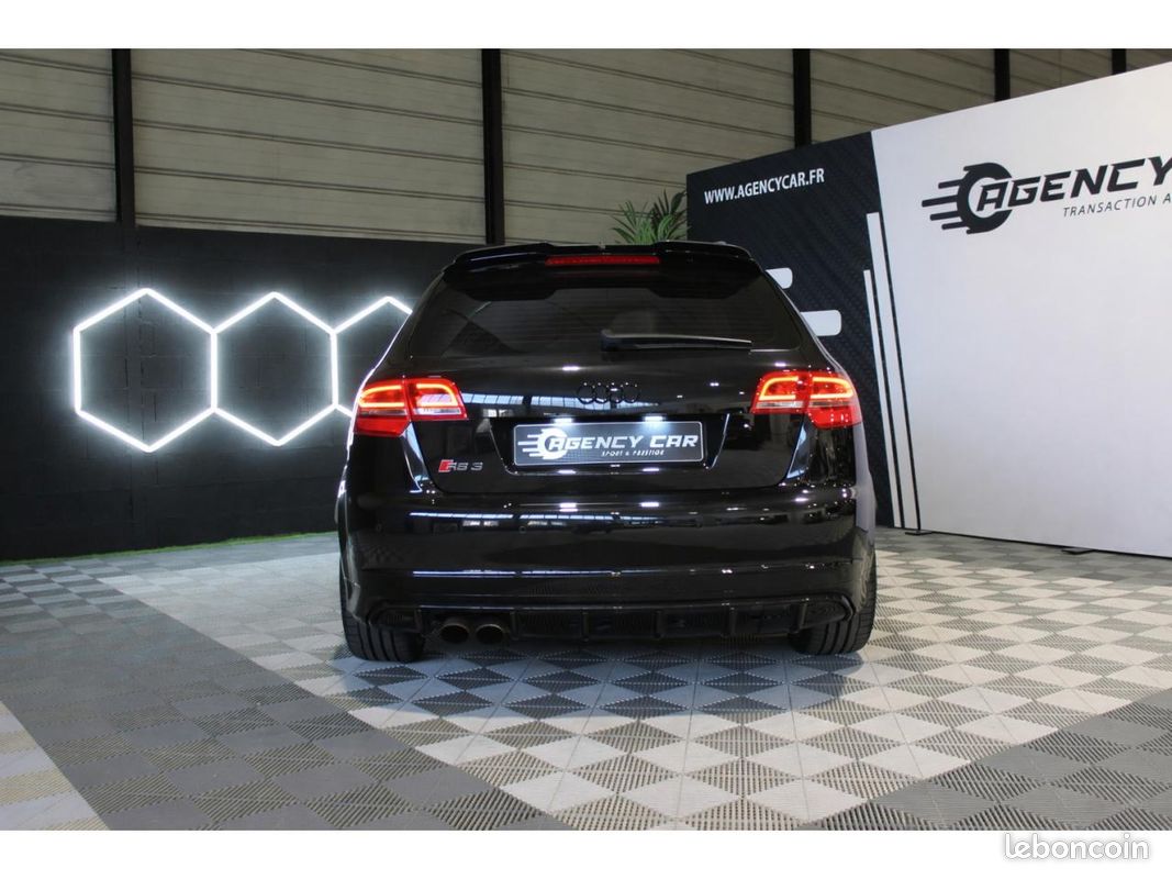 AUDI RS3 SPORTBACK Quattro 2.5 TFSI - 340 / Ligne Sport / Bose / Entretien (image 18)
