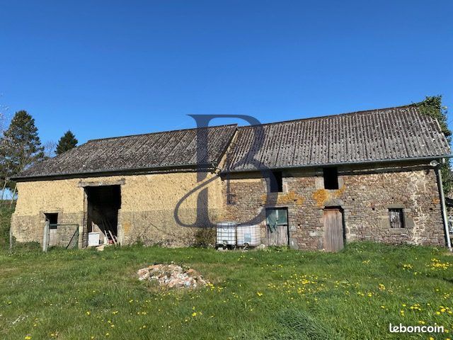 Maison 4 pièces 150 m² · à Notre-Dame-de-Cenilly · 150 m² · 44 000 €