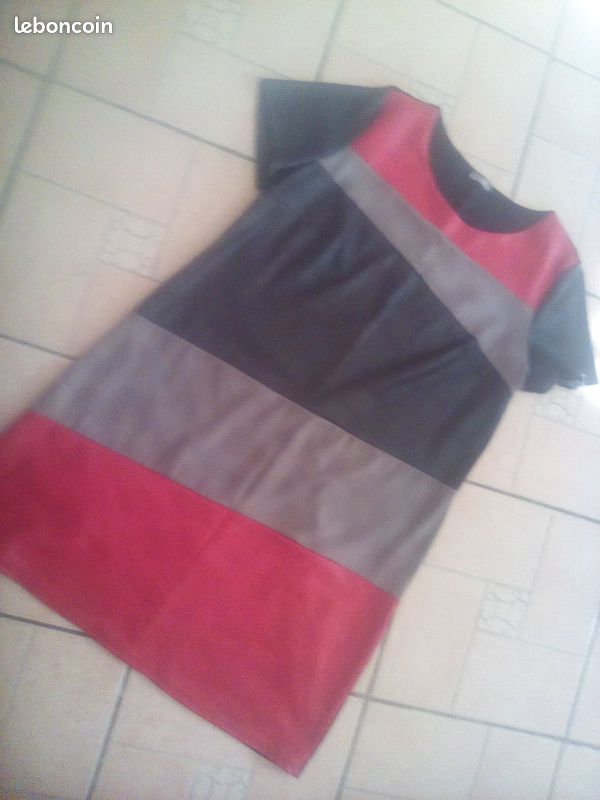 Robe Formul Taille 42 - Multicouleur - Style évasé Sans Manches - Occasion Très Bon état