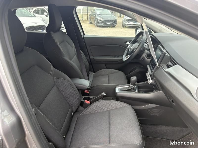 Renault Captur 1.6 E-Tech full hybrid 145ch Evolution (image 12)