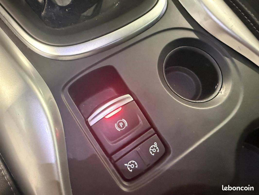 Renault Kadjar 1.2 TCe 130ch Intens / sièges électriques Attelage Camera (image 14)