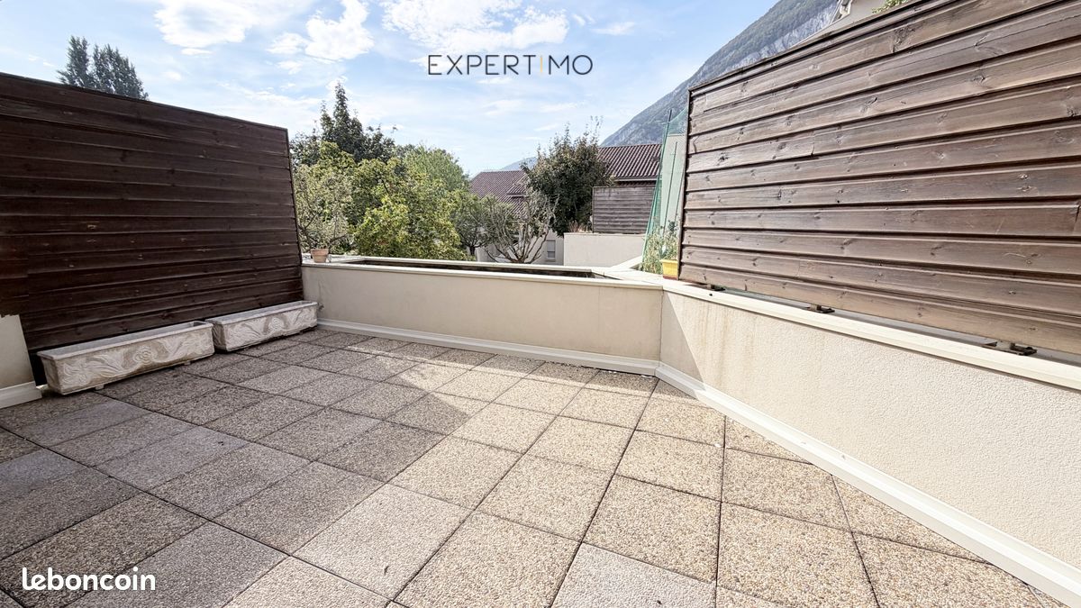 Appartement 3 pièces 69 m² · à Sassenage · 69 m² · 255 000 €