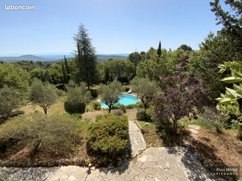 Maison 7 pièces 169 m² · à Pierrevert · 169 m² · 527 000 €