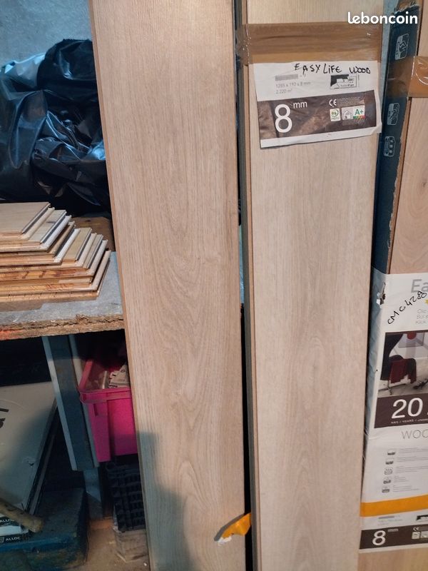 Parquet 2.4m2 (image 1)