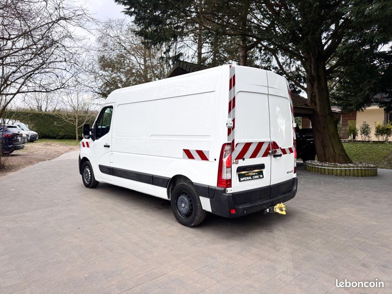 RENAULT MASTER L2H2 BLUE DCI 135 GRAND CONFORT - TVA RÉCUPÉRABLE - PRIX TTC - 12 483 HT - aucun frais à prévoir - attelage (image 3)