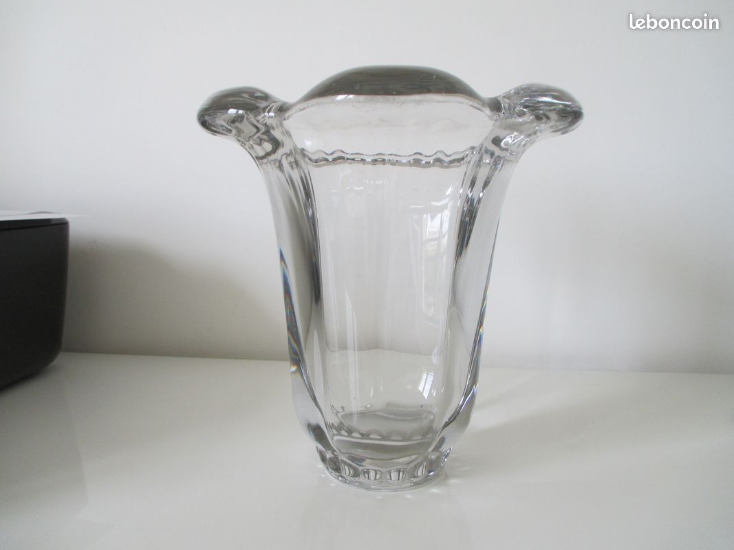 Vase tulipe ancien en verre vintage (image 1)