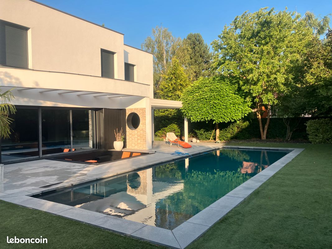 Maison 8 pièces 270 m² · à Lutterbach · 270 m² · 829 000 €