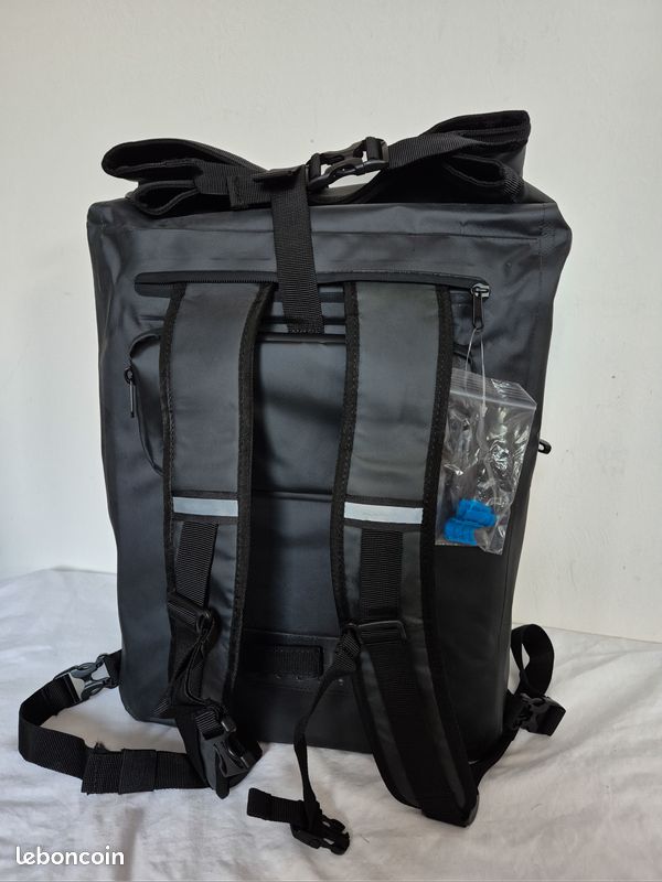 Sacoche de Vélo / Sac à Dos 3 en 1 , 25L neuve (image 8)