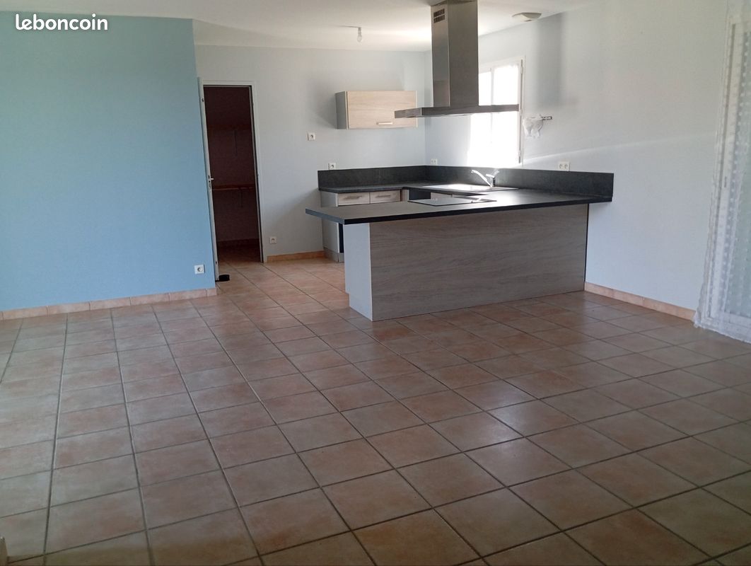 Maison 5 pièces 67 m² · à Lavit · 67 m² · 155 000 €