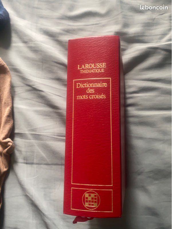 Dictionnaire des mots croisés .Larrousse thématique (image 2)