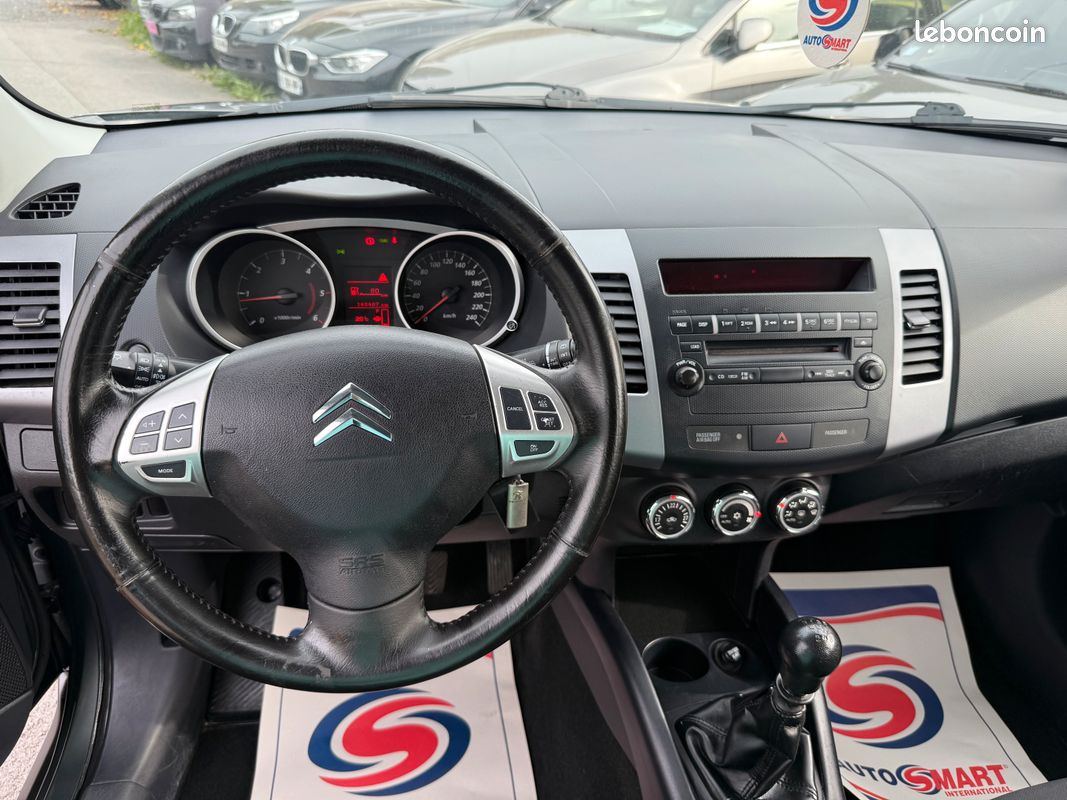 Citroen C-Crosser / 2.2 HDi 156Ch / 4X4 / 5 Places / Clim / Très Propre / 148 407Kms /Carnet D'entretien Complet CITROEN (image 4)