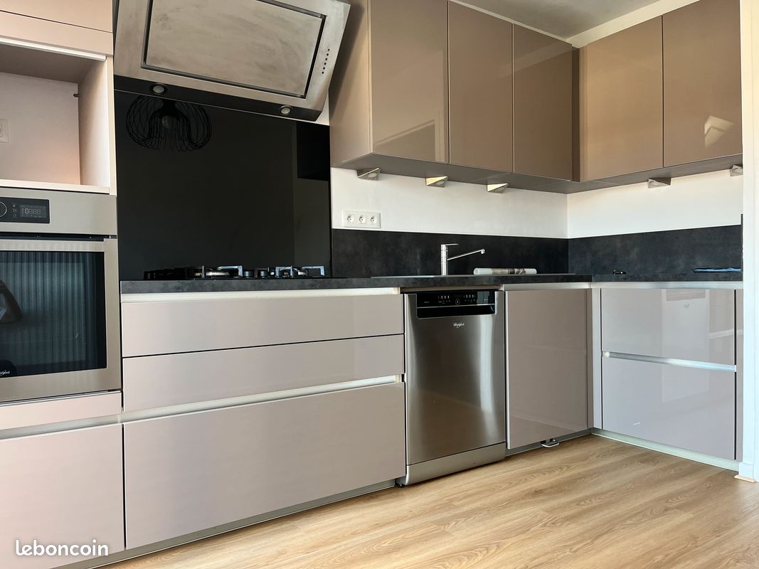 Appartement 4 pièces 100 m² · à Auxonne · 100 m² · 890 €/mois