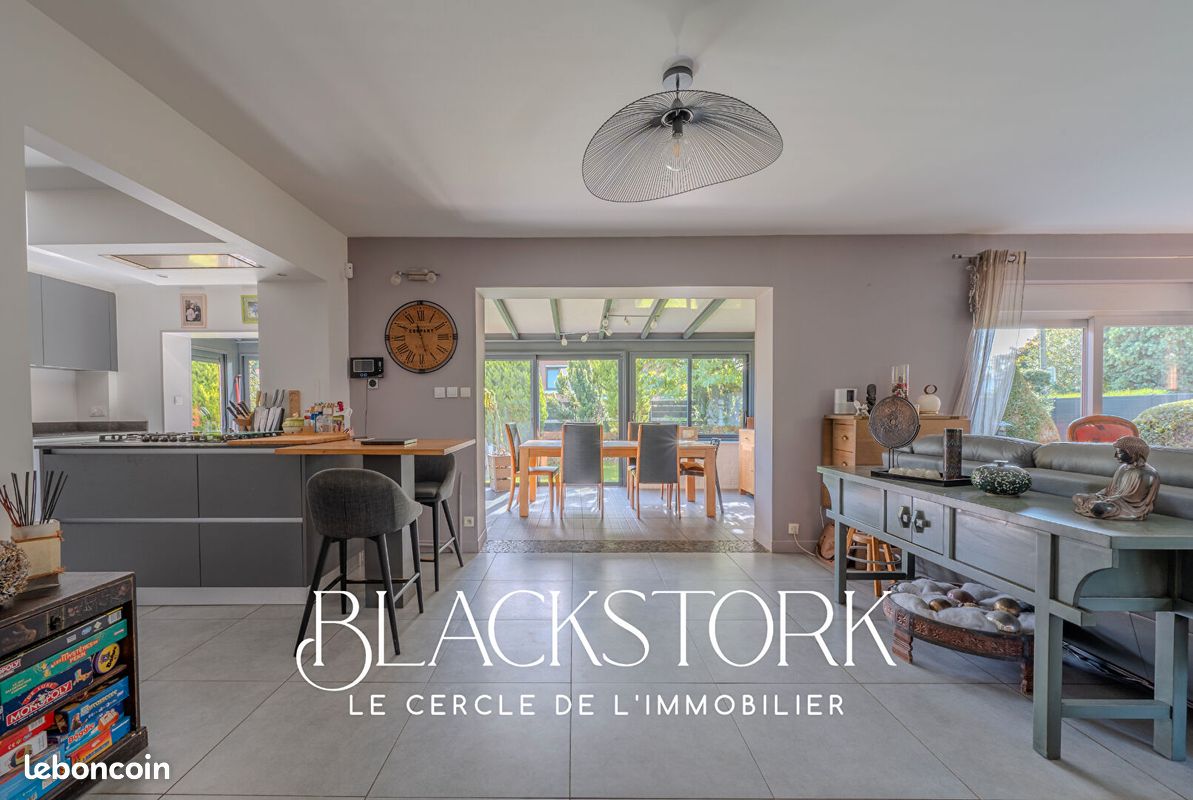 Maison 7 pièces 180 m² · à Faches-Thumesnil · 180 m² · 549 000 €