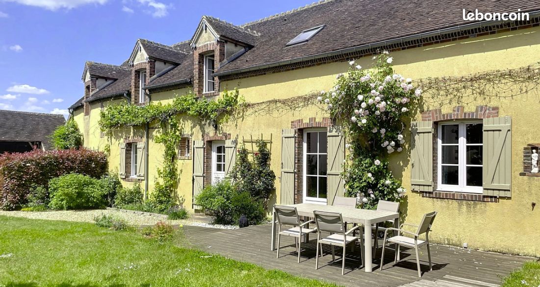 Maison 7 pièces 250 m² · à Senonches · 250 m² · 285 000 €