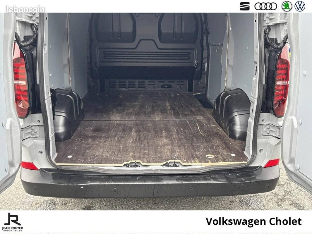 Volkswagen Transporter VAN L1H1 2.0 TDI 150 BVA8 BUSINESS (image 11)