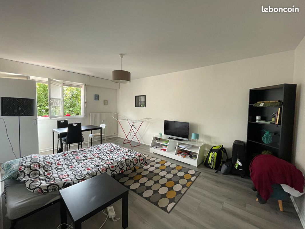 Appartement 1 pièce 30 m² · à Metz · 30 m² · 533 €