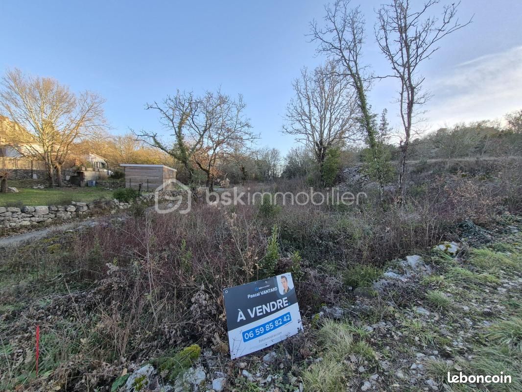 Terrain 1100 m² · à Balazuc · 99 500 €