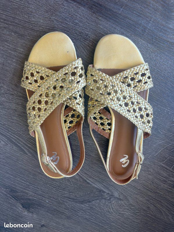 Sandales cuir dorées Galeries Lafayette Chaussures