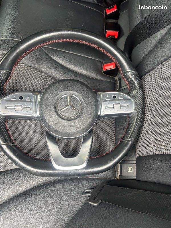 Volant Mercedes AMG plug and play (image 1)