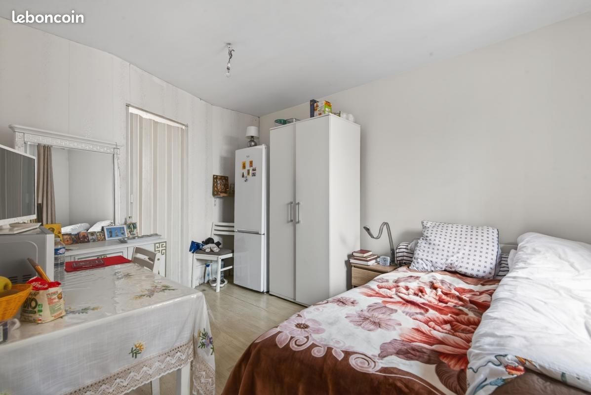 Propriété 5 pièces 222 m² (image 6)