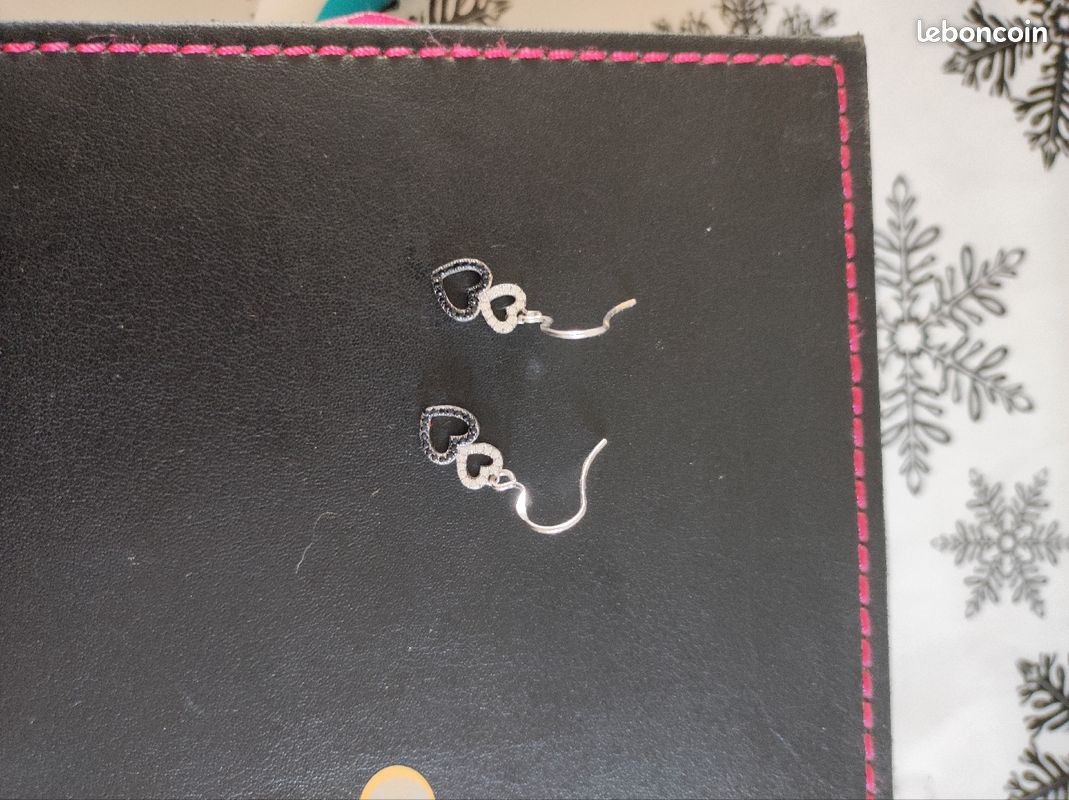 Bijoux avec certificat (image 1)