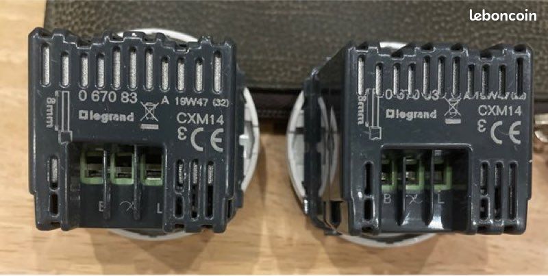 Lot de 2 Éco variateurs toutes lampes Céliane 067083 - 400W - (image 2)