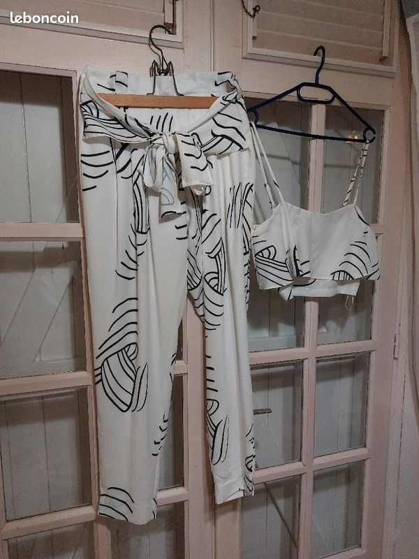 Ensemble pantalon blanc et noir (image 1)