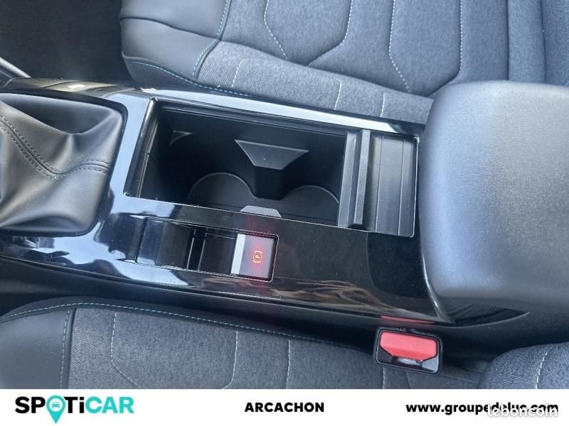 Citroen C4 PureTech 130ch S&S C-Series (image 33)