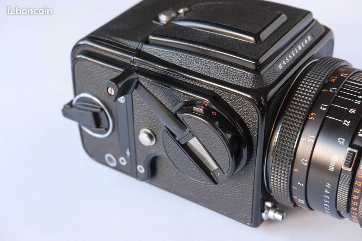 Appareil Photo Hasselblad 500 C/M - Objectif Zeiss 80 Mm - Argentique MF