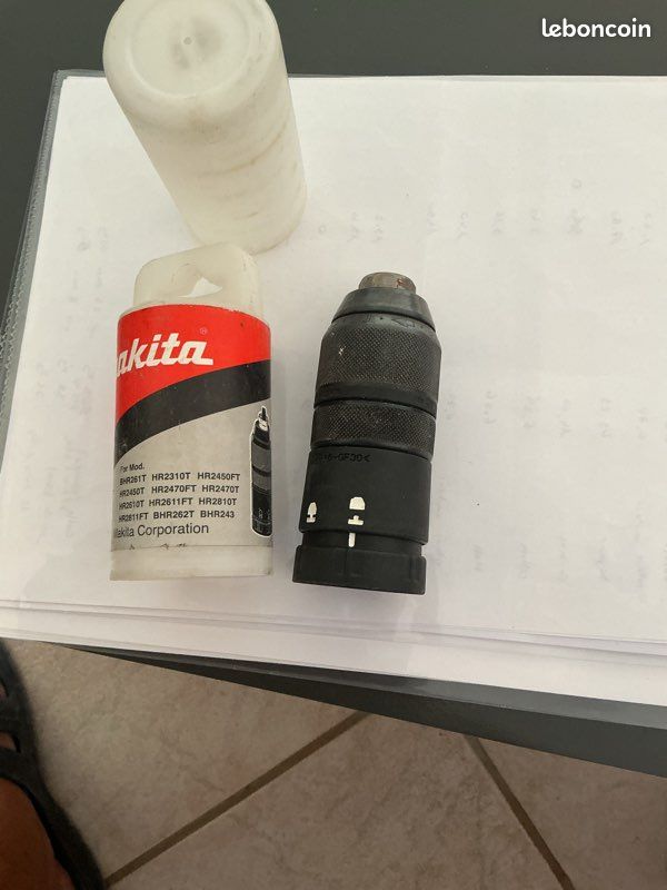 Mandrin Makita pour perceuse ou perforateur (image 1)
