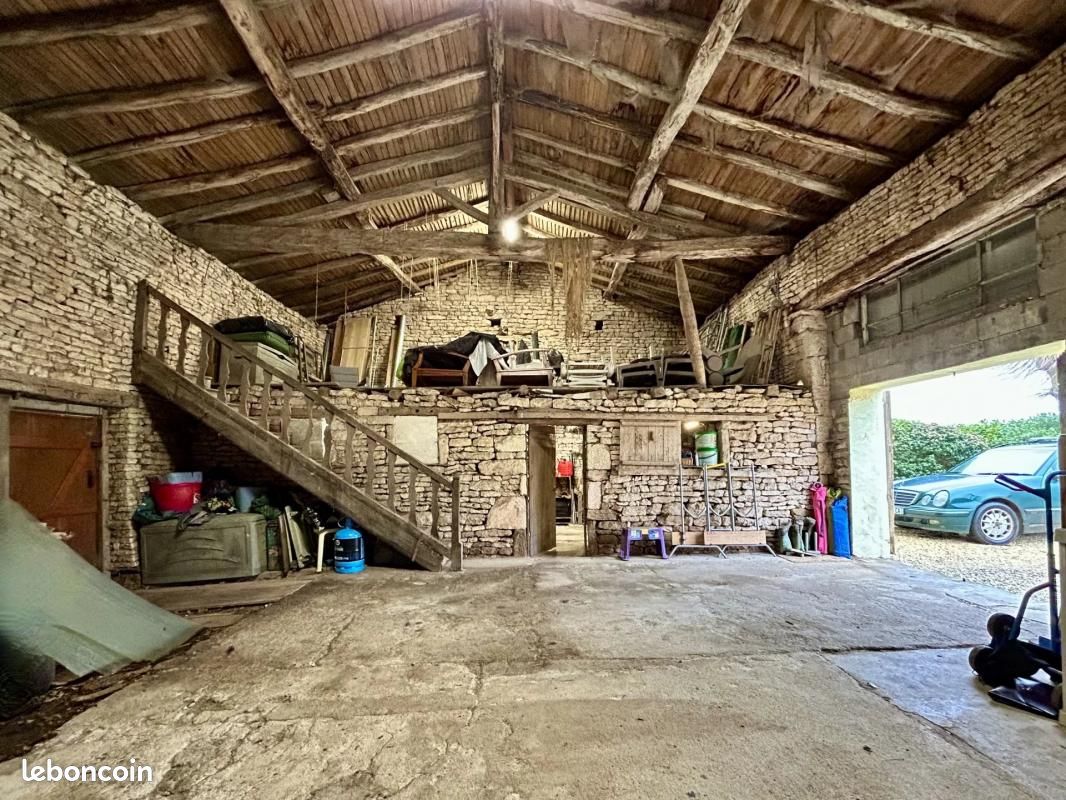 Maison 191 m² Caunay - Caunay 79190 (image principale 14)