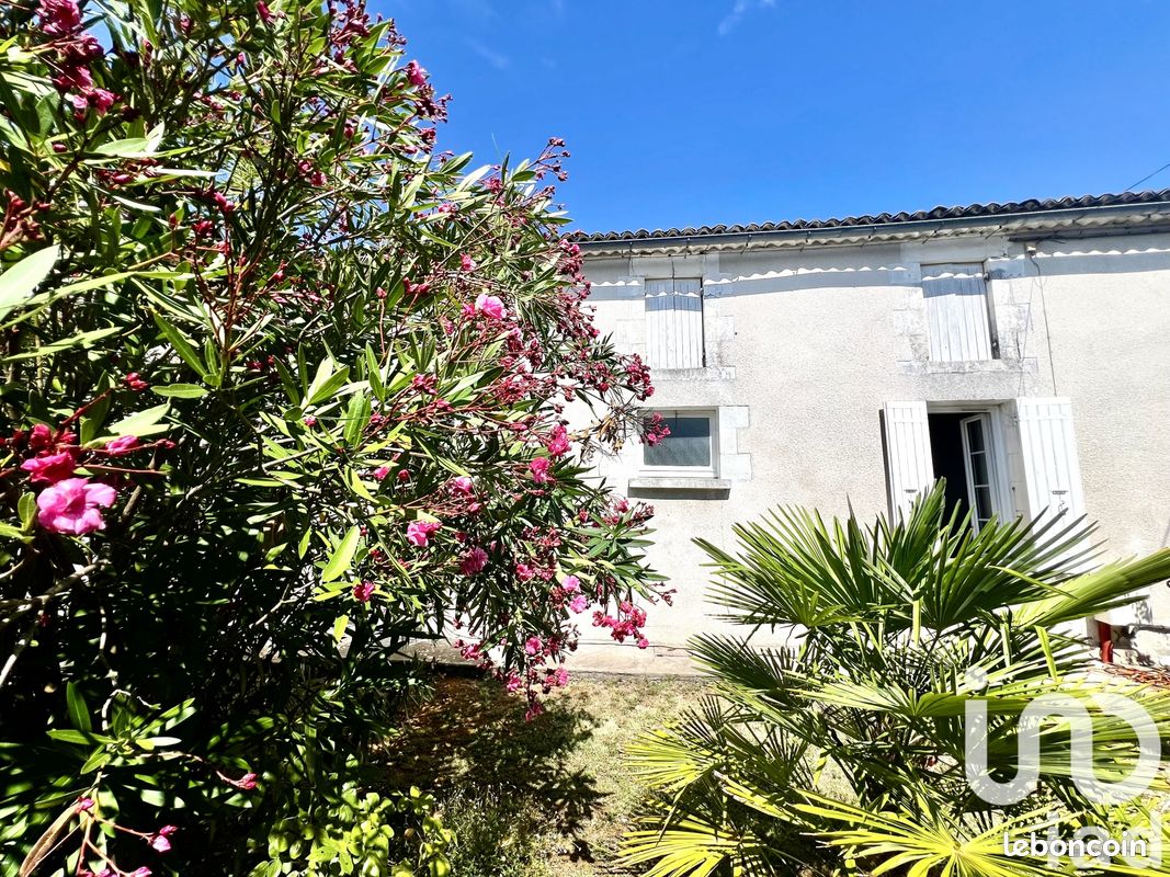 Maison 4 pièces 119 m² · à Breuillet · 119 m² · 179 500 €