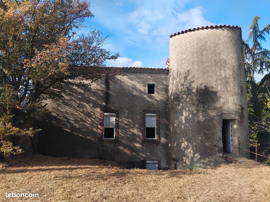 Maison 6 pièces 125 m² · à Labastide-en-Val · 125 m² · 117 900 €