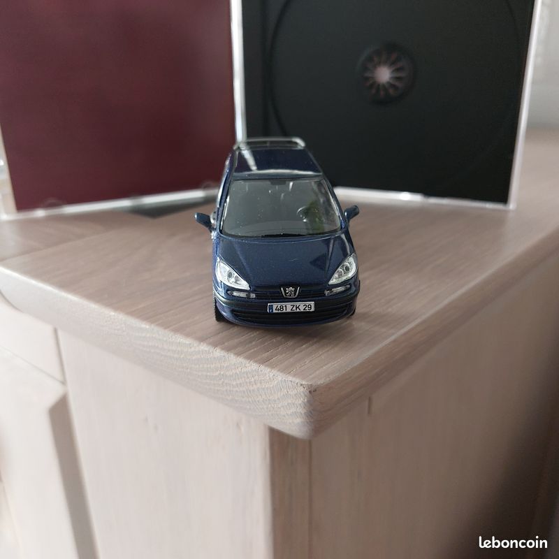 Peugeot - 309 5 Doors Police 1992 - Modèle Presse - 1/43 - Autos