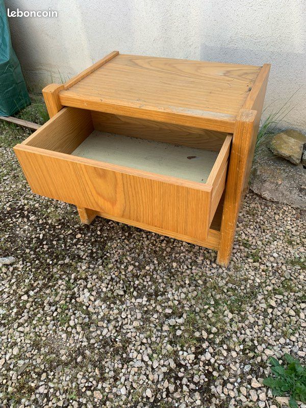 Table de chevet (image 2)