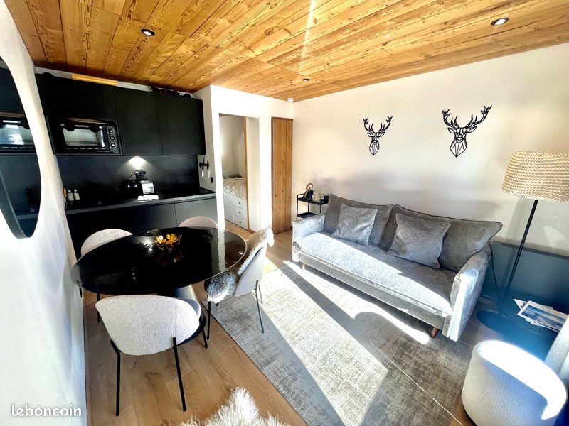 Appartement 2 pièces 27 m² · à Les Belleville · 27 m² · 350 000 €