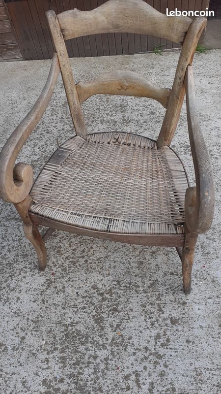 Fauteuil rustique (image 1)